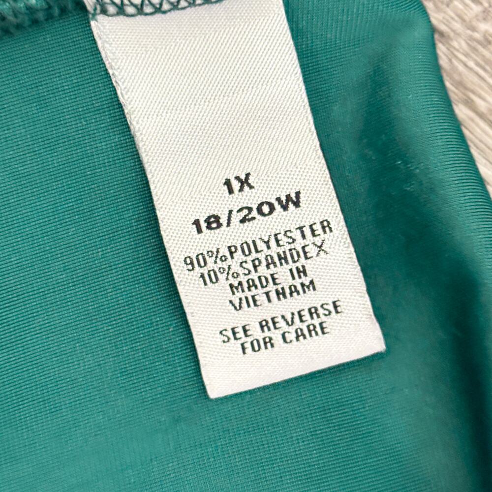 Catherines Green Crushed Velvet Cold Shoulder Top Womens 1X 18/20W Square Neck - Picture 4 of 5